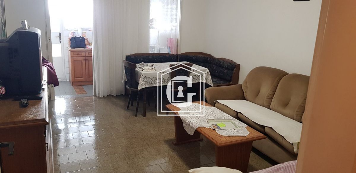 Apartment With 1 Bedroom And Sea View!