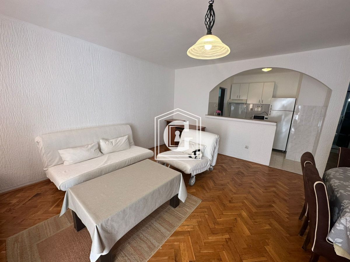 Excellent Apartment With 1 Bedroom!!!