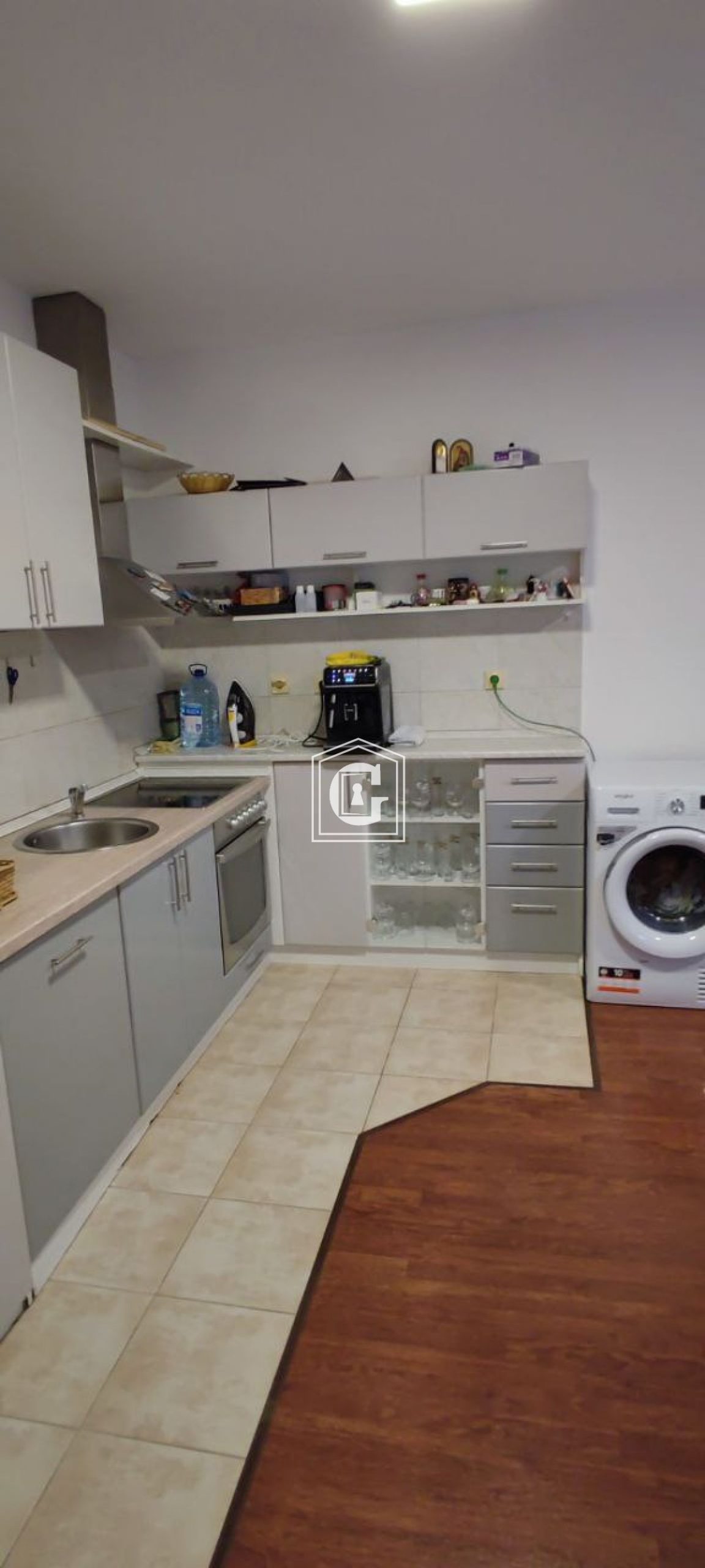 Excellent Apartment With 1 Bedroom At A Great Price!!!