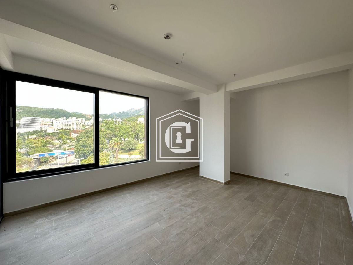 Apartment With 1 Bedroom In A New Building On The First Line By The Sea!!!