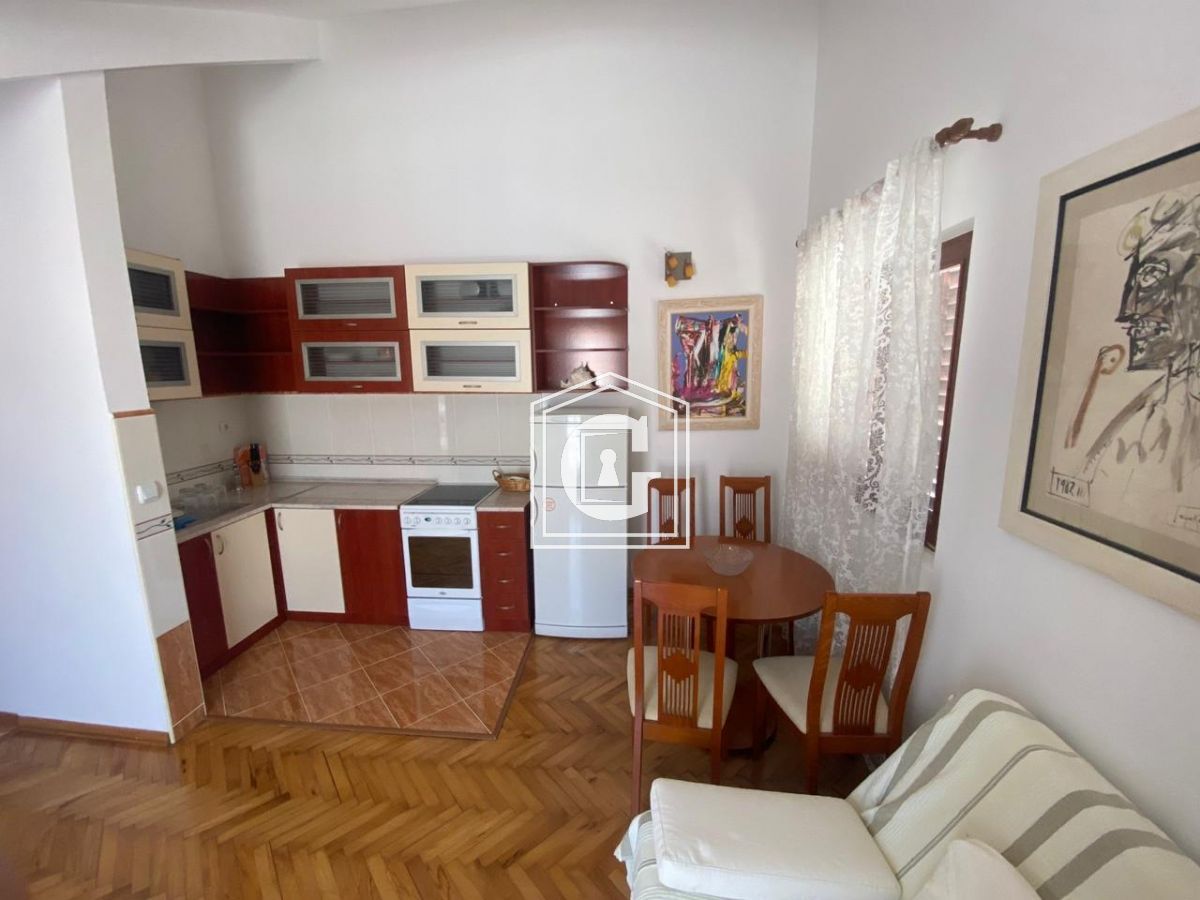 Apartment With 1 Bedroom Near The Sea!!!