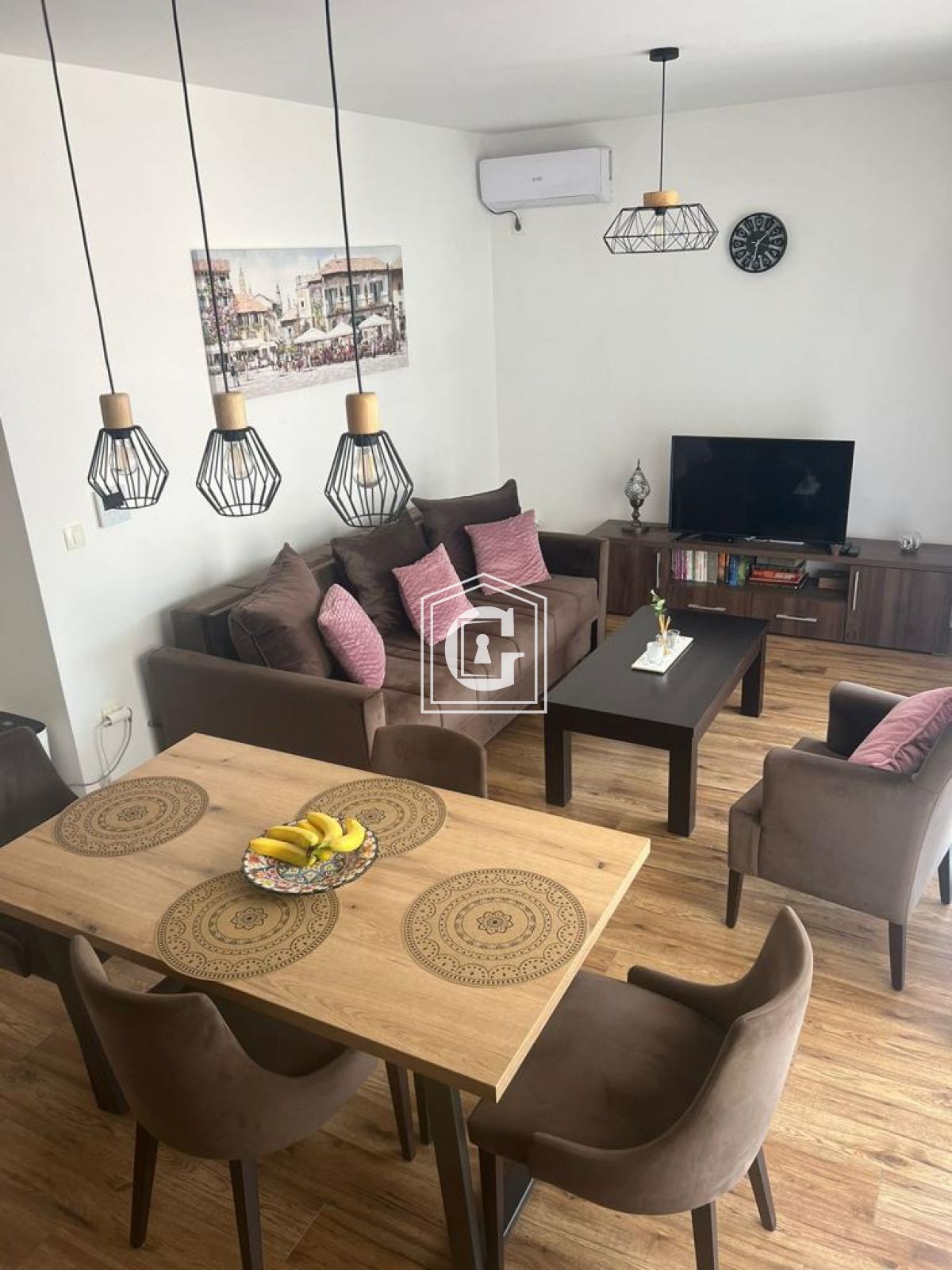 Apartment With 2 Bedrooms In A New Building In The City Center!!!