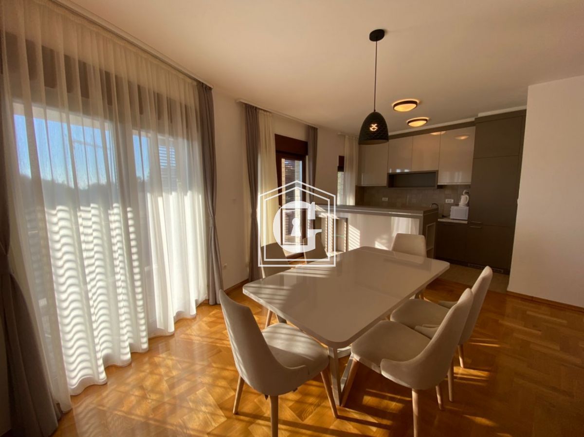 Apartment With 2 Bedrooms In A Luxurious Location With A Magnificent View!!!