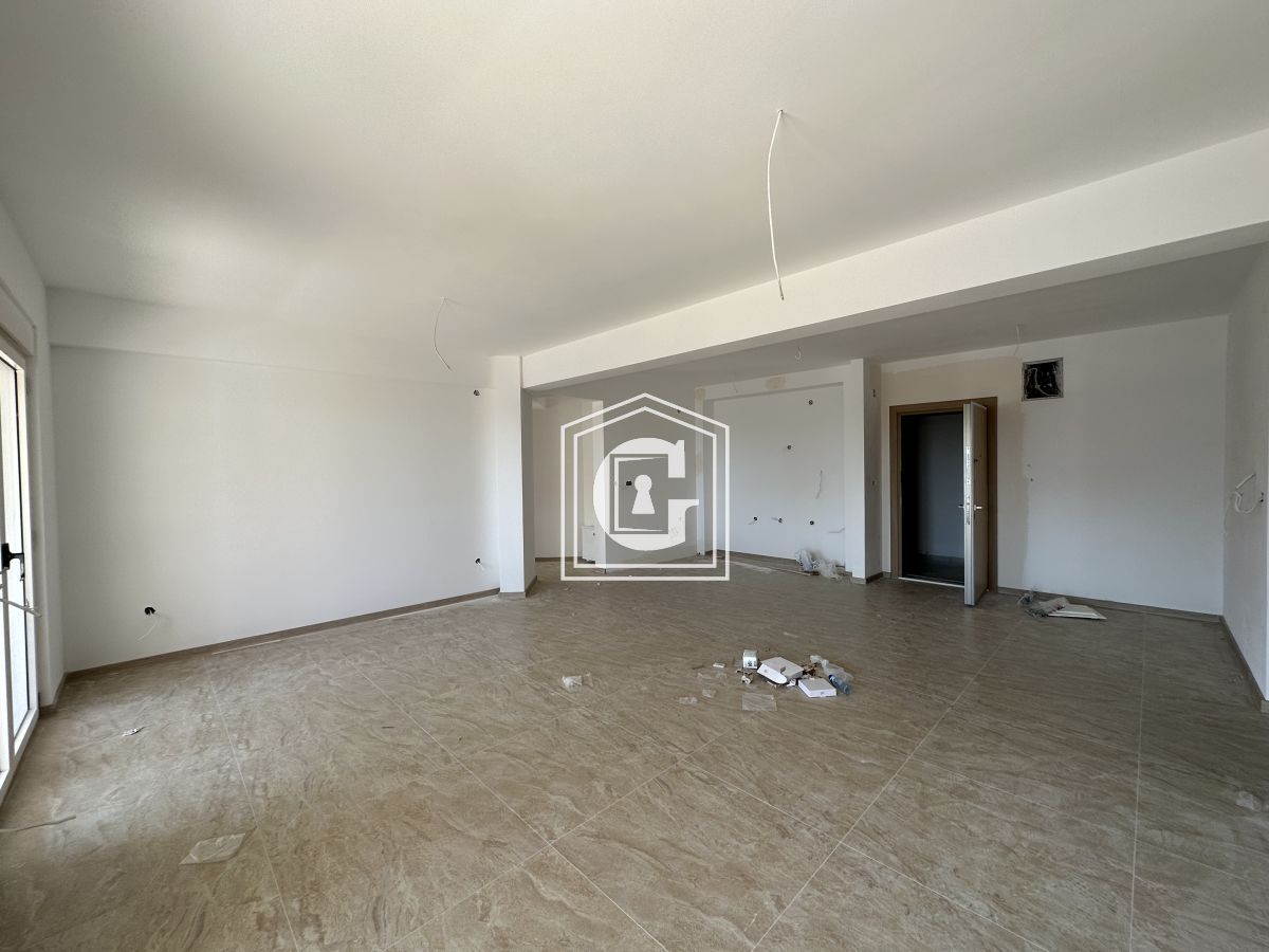 Apartment With 3 Bedrooms With Sea View From The Developer!!!