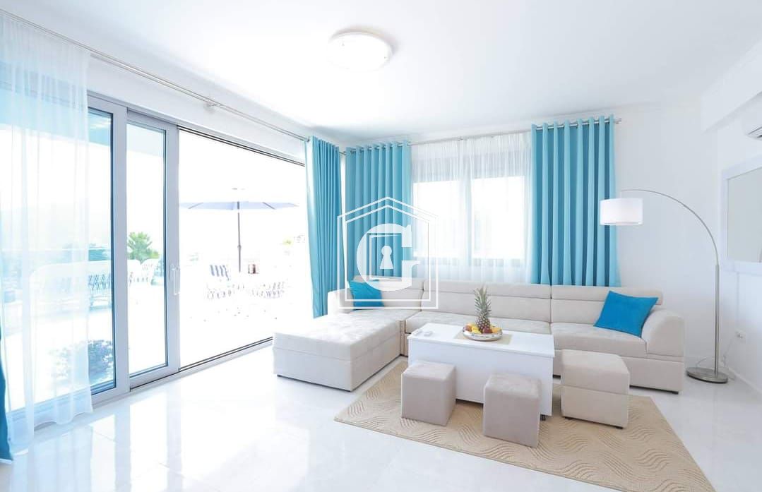 Villa With 3 Bedrooms With Private Pool And Sea View!!!