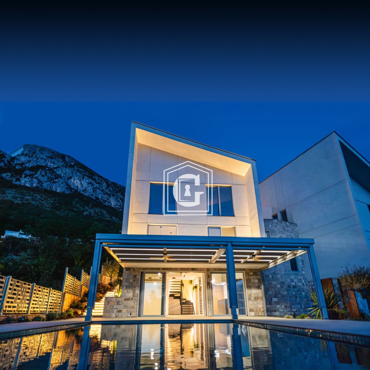 Designer Eco Villa With Pool!!!!