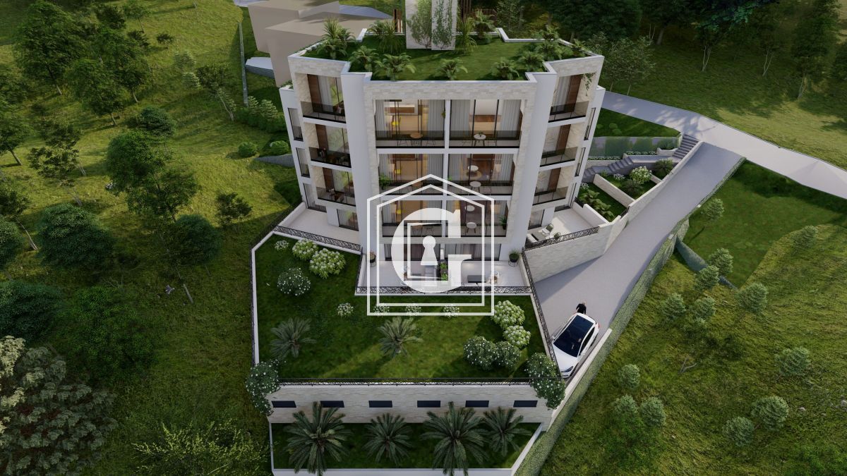Apartment With 2 Bedrooms And Sea View!!!