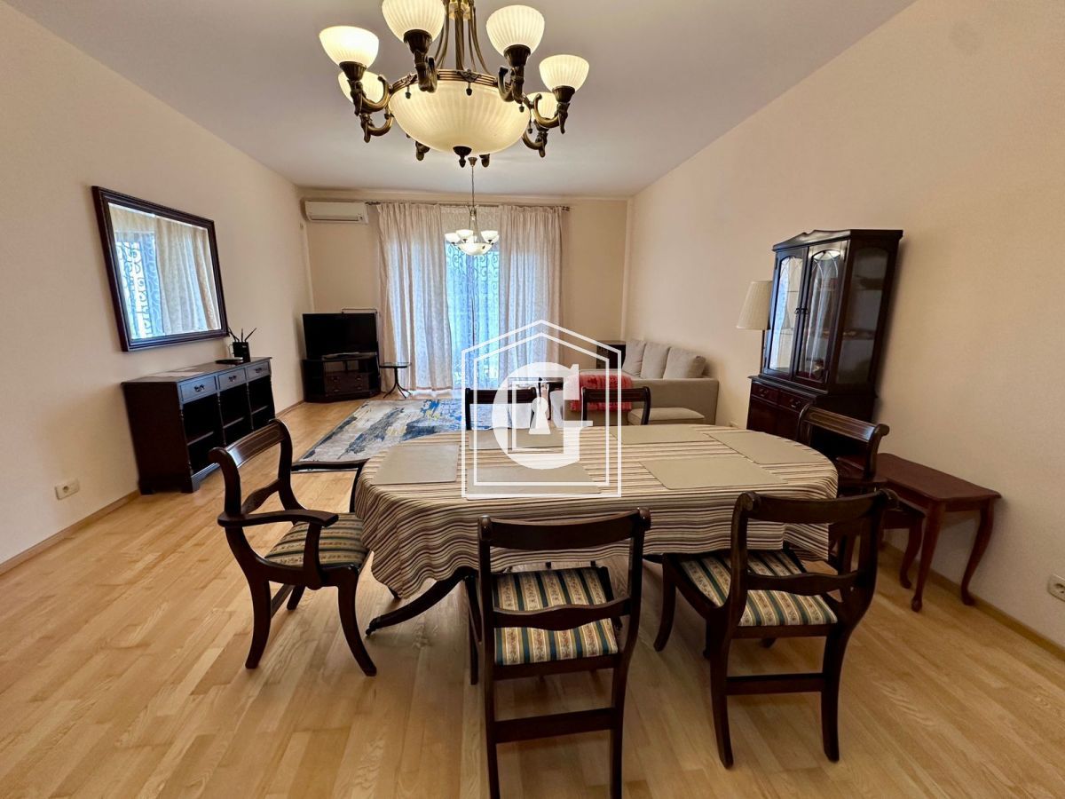 Luksuzni Apartmani Sa 1 Spavaćom Sobom I Kancelarijom
