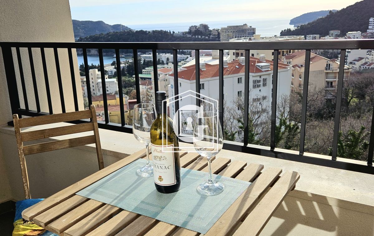 Apartman za letnji odmor!!! Pogled na more!