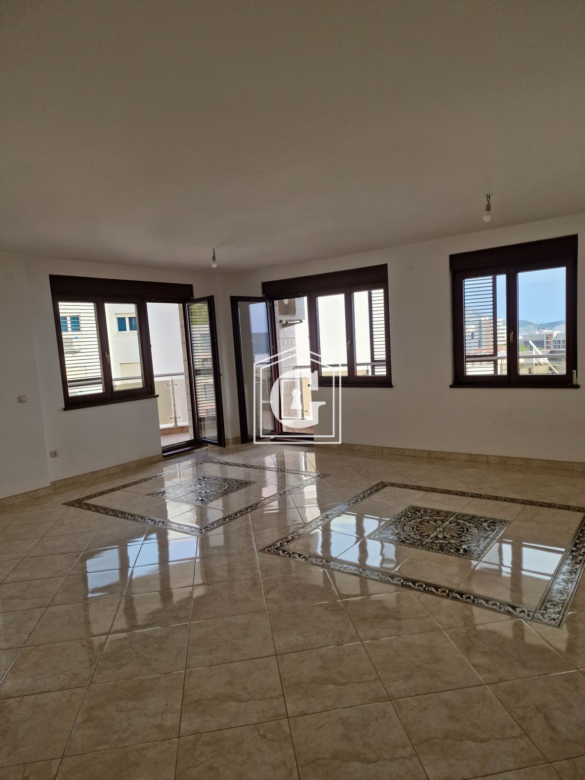 Apartment With 2 Bedrooms And 3 Terraces With Sea View!!!