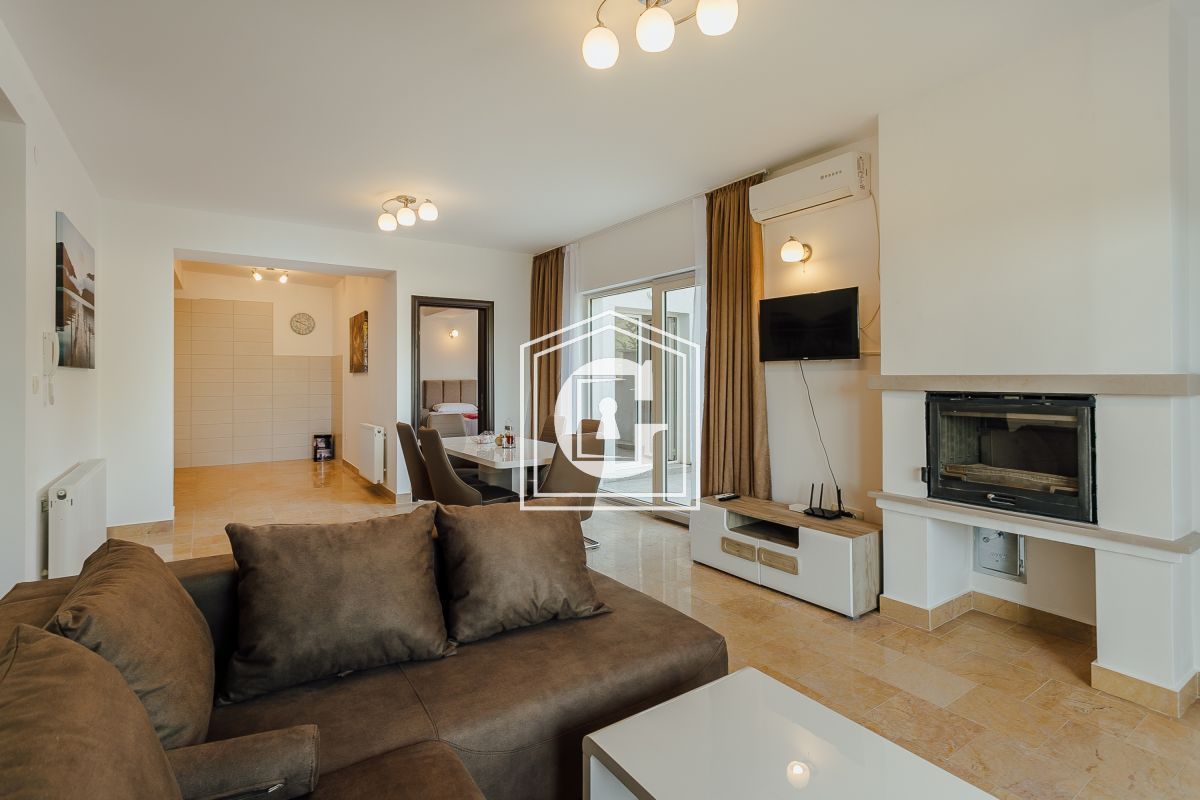 Apartment With 2 Bedrooms And Panoramic View Of The Bay!!!