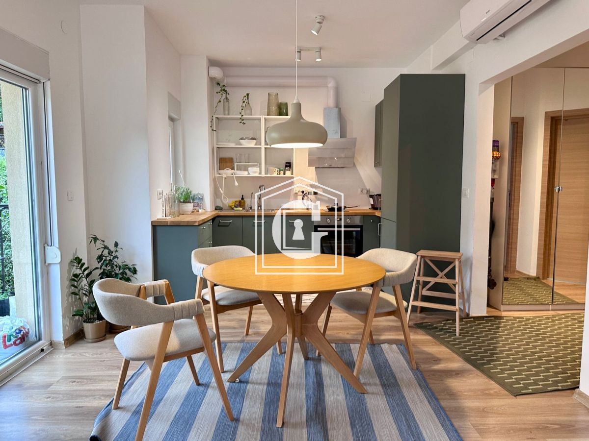 СТИЛЬНАЯ КВАРТИРА с 1ой СПАЛЬНЕЙ ВОЗЛЕ МОРЯ!