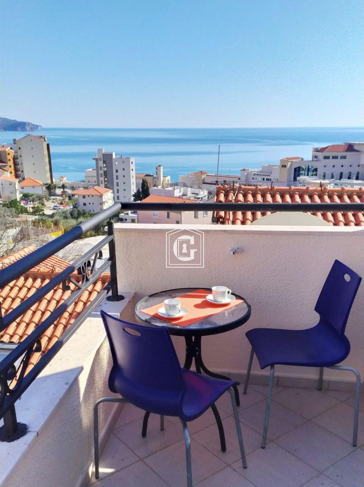 Excellent apartment with 1 bedroom and sea view in Bečići!!!