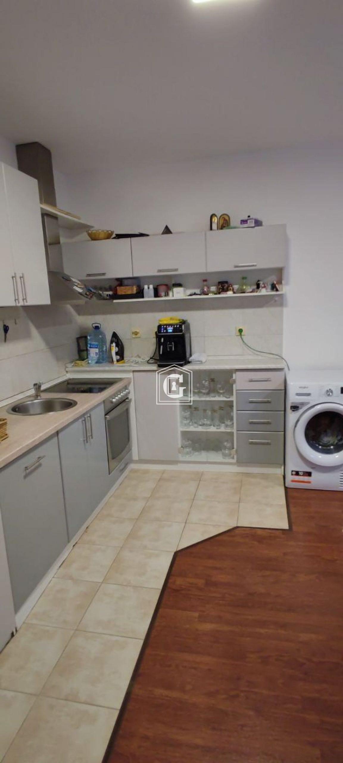 Excellent 1-bedroom apartment at a great price!!!