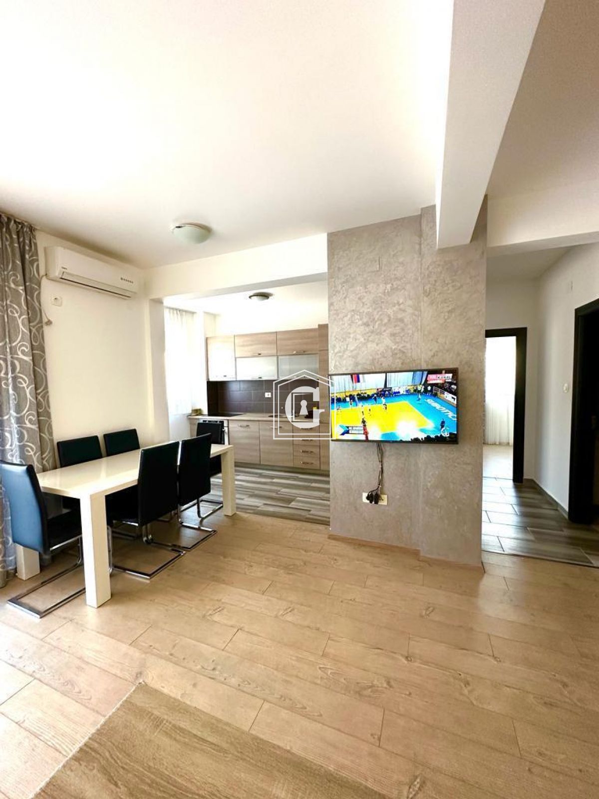 КВАРТИРА С 2мя СПАЛЬНЯМИ С ВИДОМ НА МОРЕ И ГОРЫ!!!