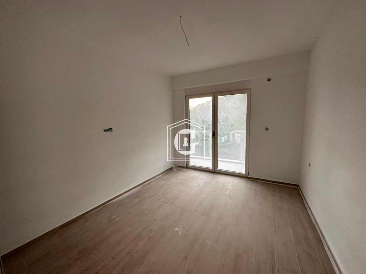 КВАРТИРА С 3мя СПАЛЬНЯМИ И ВИДОМ НА МОРЕ!!!