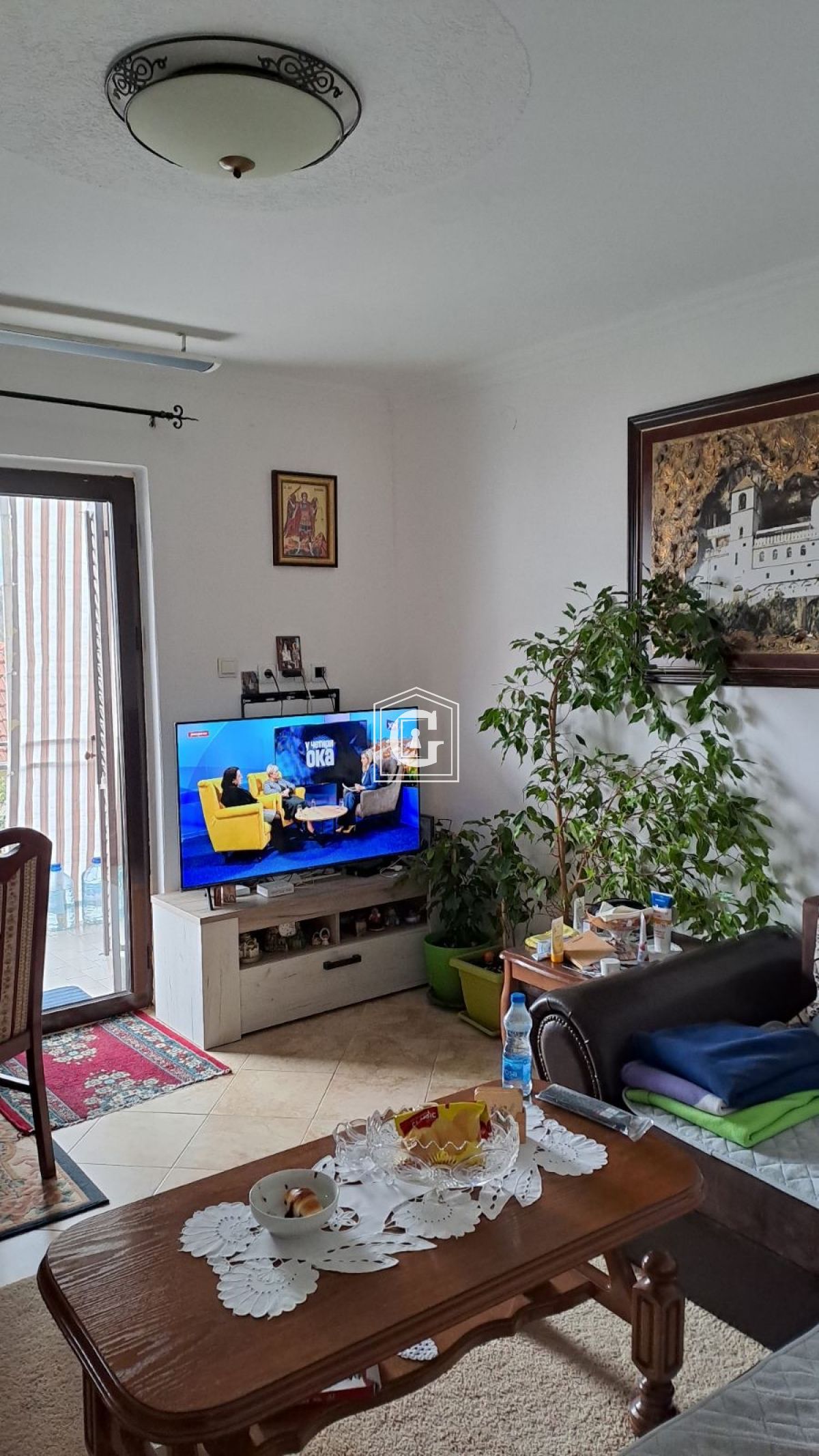 Apartment in the center with 2 bedrooms and sea view!!!