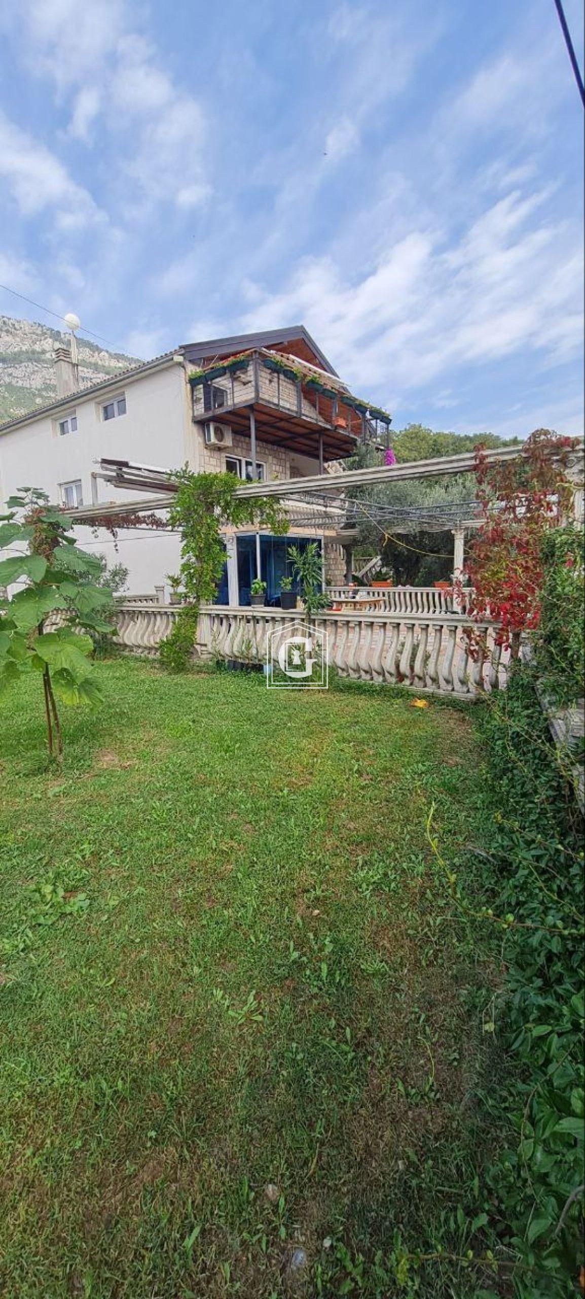 House for 3 numbers!!!