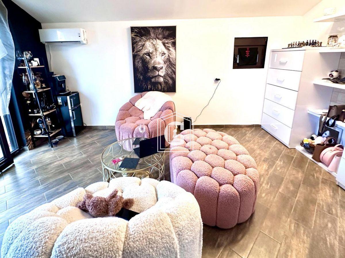 Stylish Villa With Sea View!!!