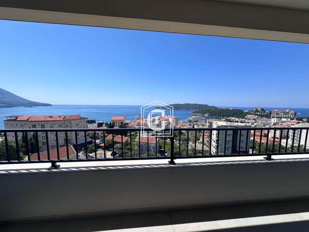 Stan sa 2 spavaće sobe sa panoramskim pogledom na Budvansku rivijeru!!!