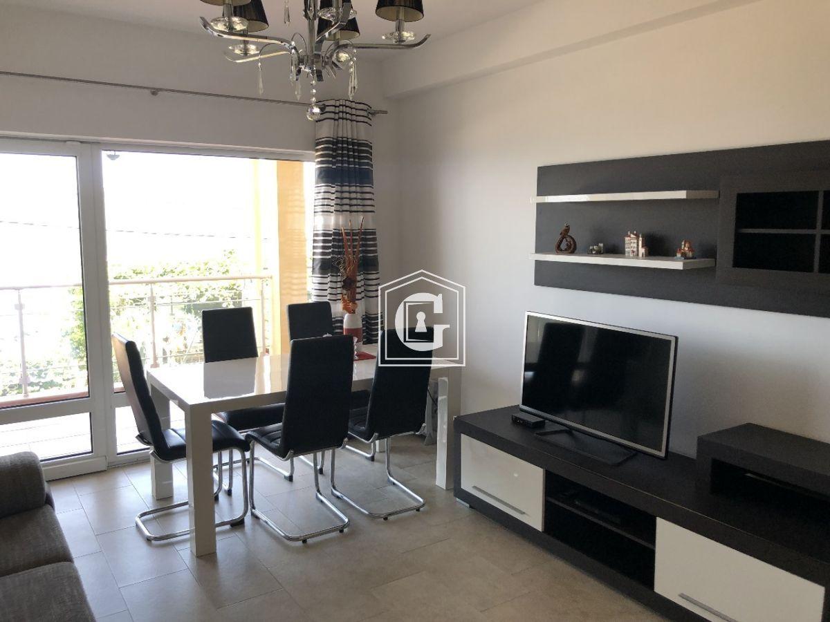 Apartment with 2 bedrooms in a quiet location!!!