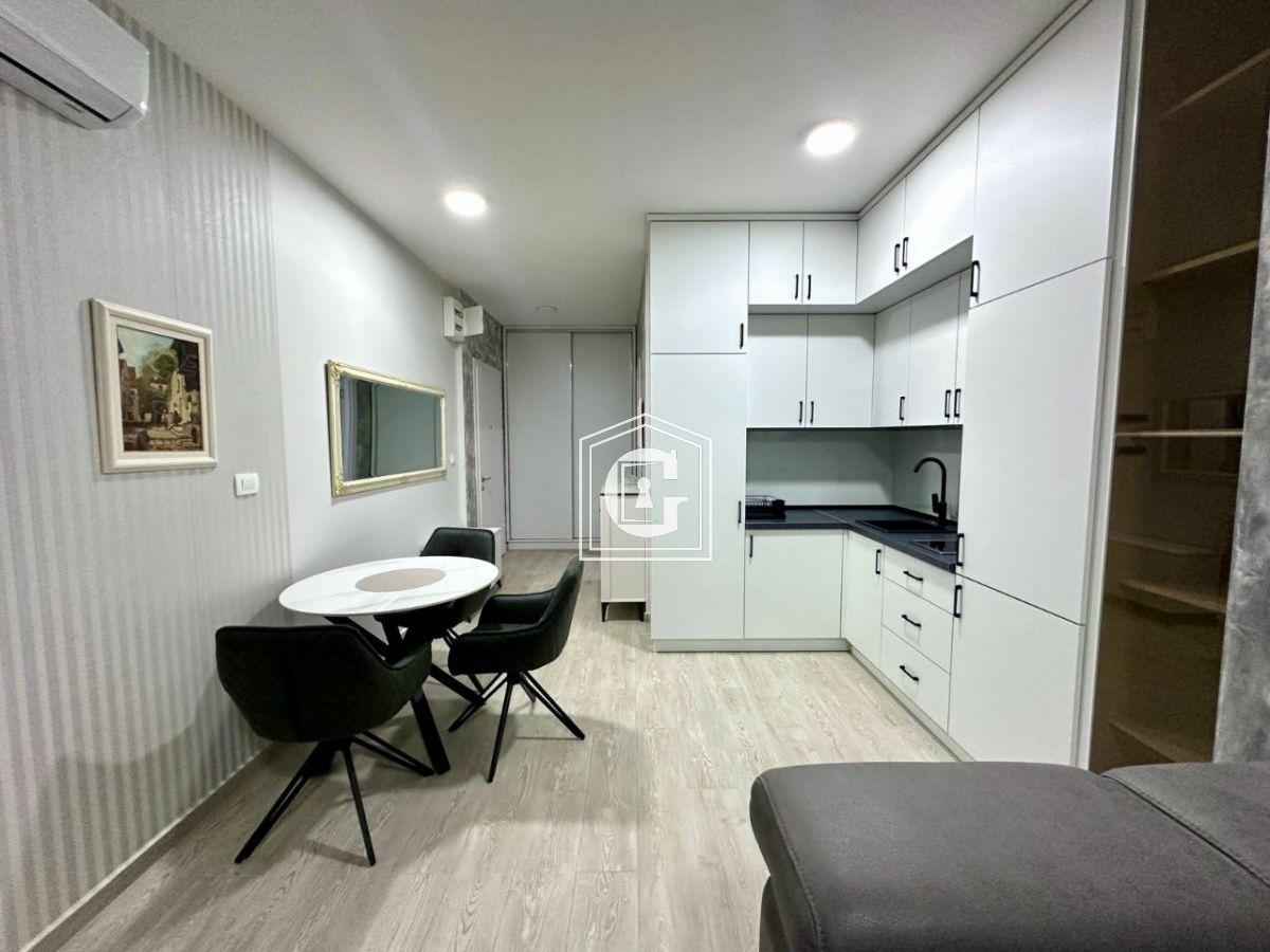 New Studio In An Excellent Location