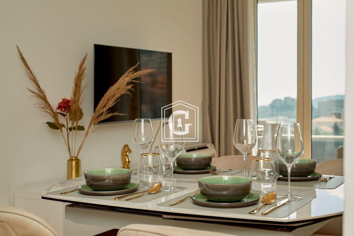 Cozy apartment with 2 bedrooms by the sea!!!