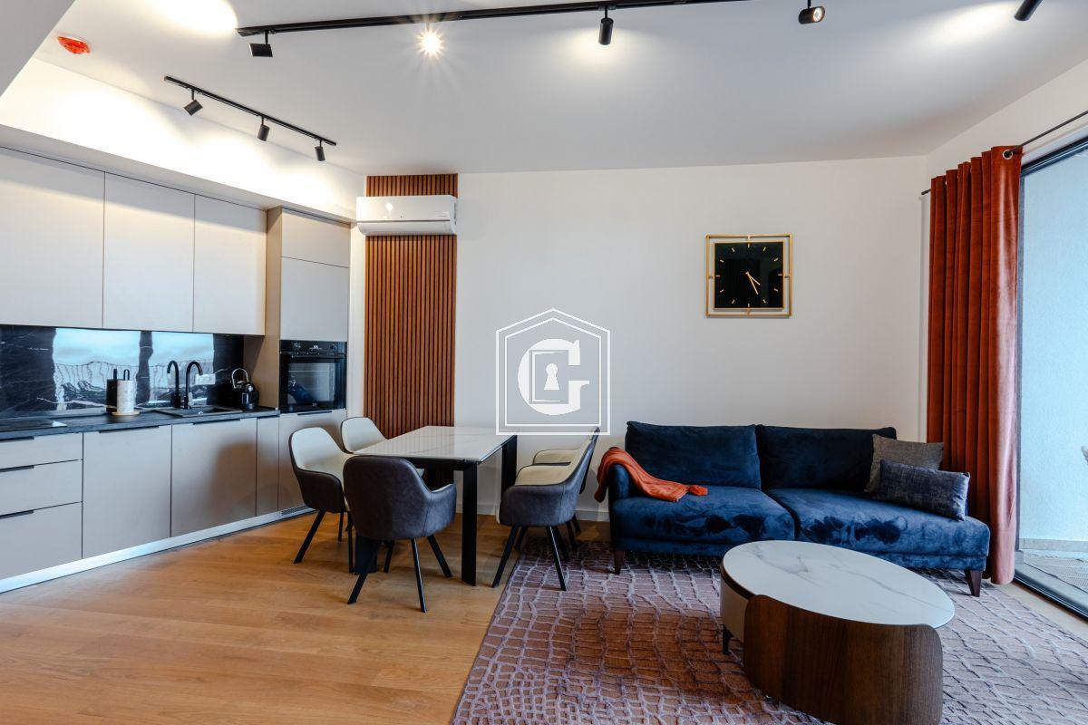 ЛЕТНЯЯ АРЕНДА с КОМФОРТОМ! РОСКОШНАЯ КВАРТИРА с 1ой СПАЛЬНЕЙ! ВИД на МОРЕ!БАССЕЙН,ТРЕНАЖЕРНЫЙ ЗАЛ!