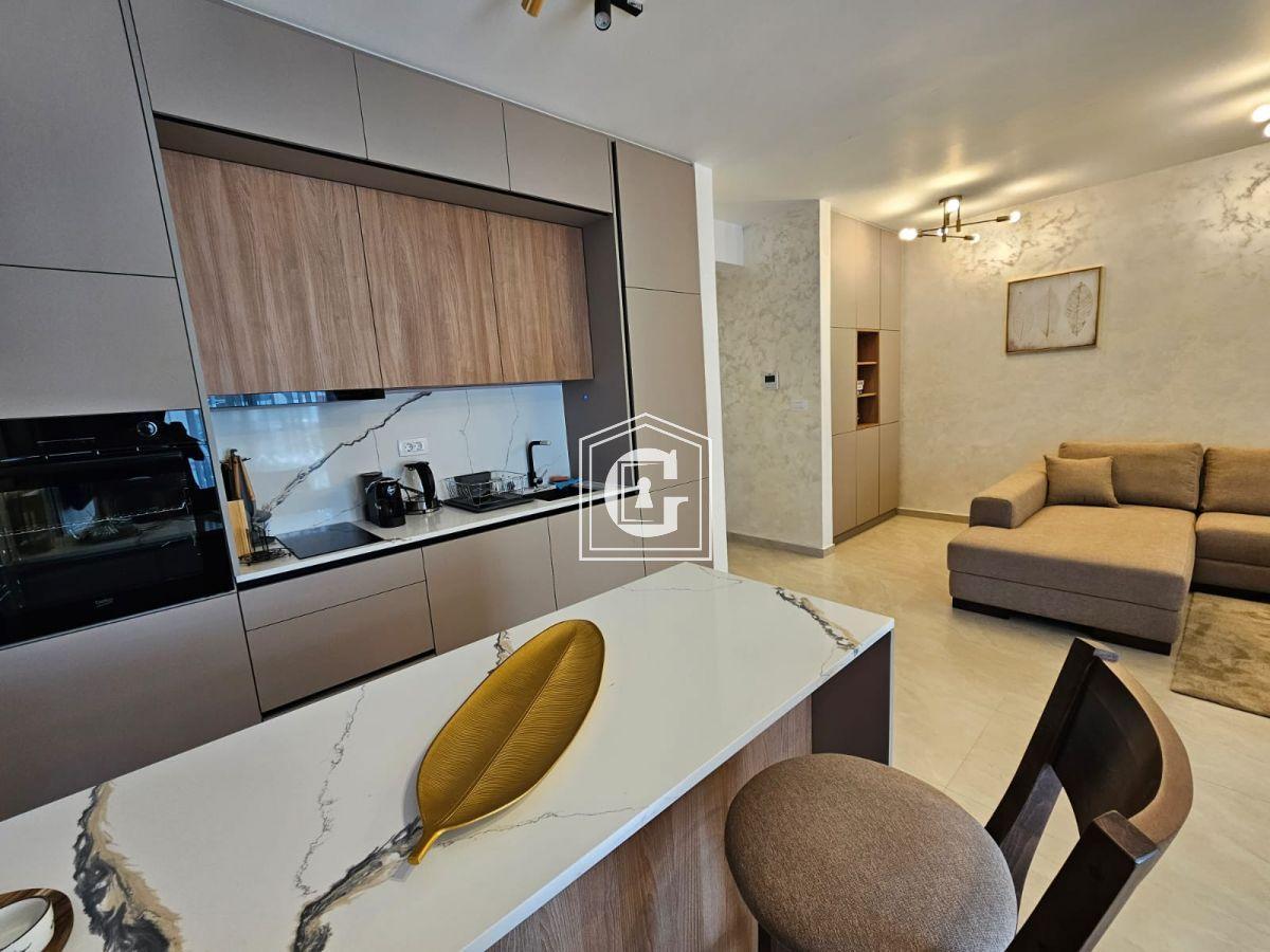 Luxurious apartments with 2 bedrooms in an elite residential complex!!!