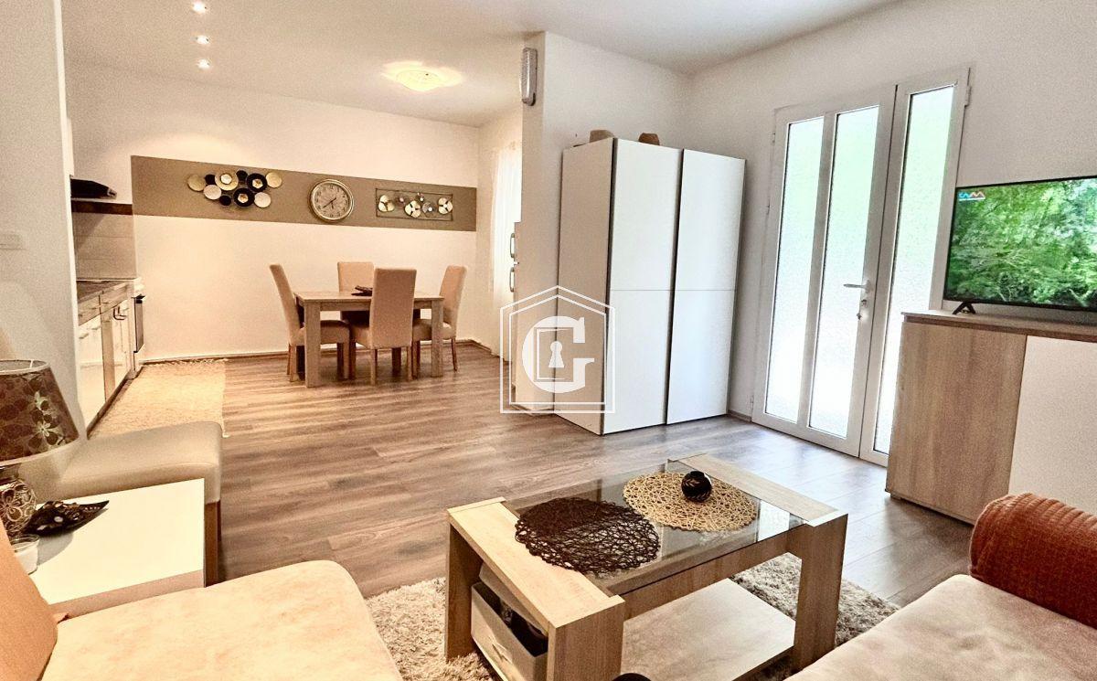 КВАРТИРА В ЦЕНТРЕ БУДВЫ!!!