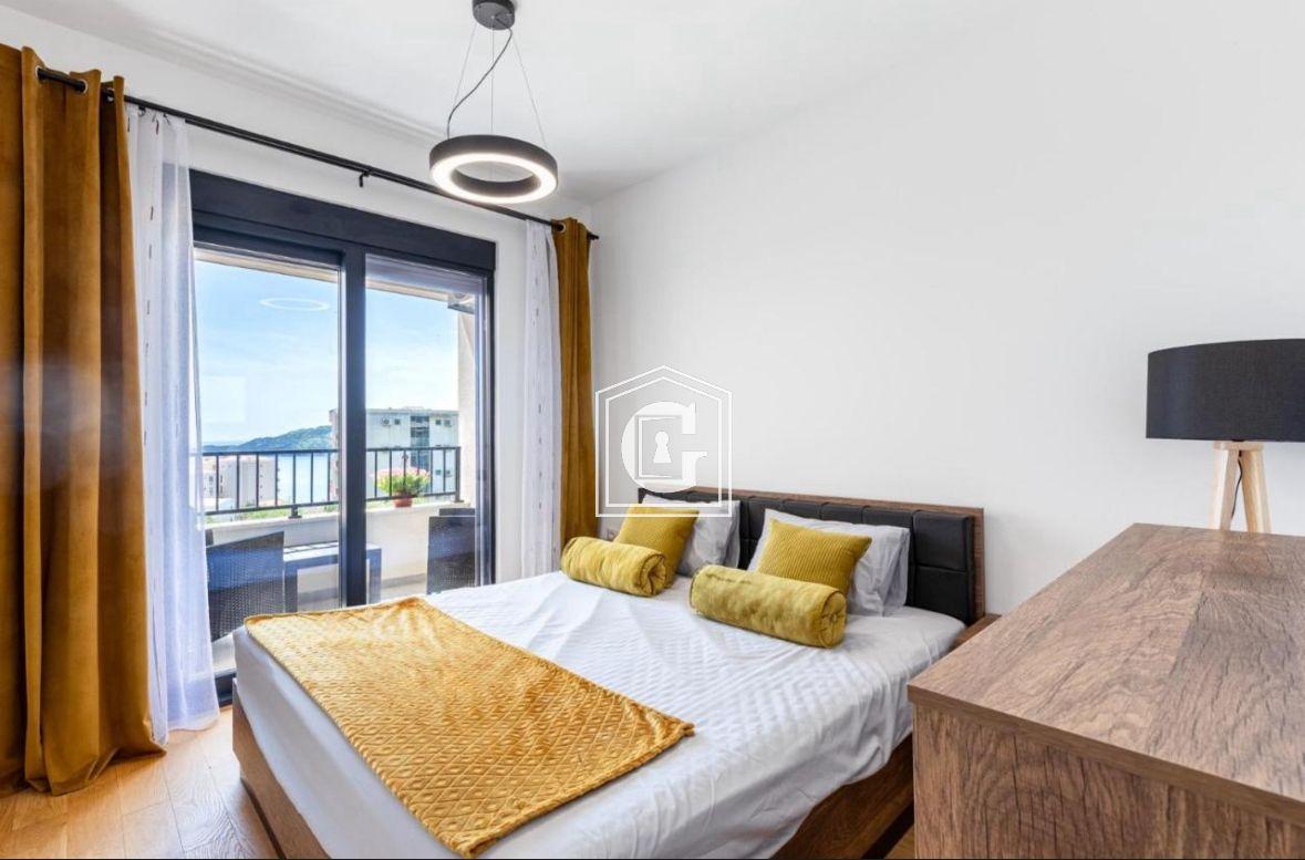 Stylish apartment with 1 bedroom in a new building!!