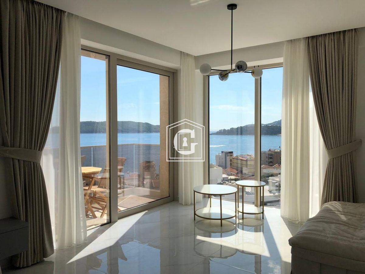 Amazing Penthouse with 1 Bedroom! Panoramic Sea View