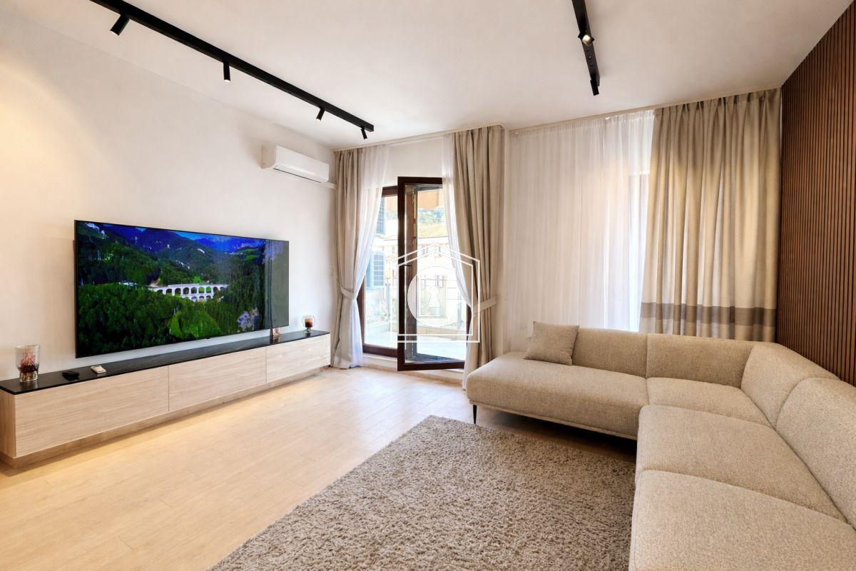 ДИЗАЙНЕРСКАЯ КВАРТИРА С 3мя СПАЛЬНЯМИ В ЦЕНТРЕ БУДВЫ!!!