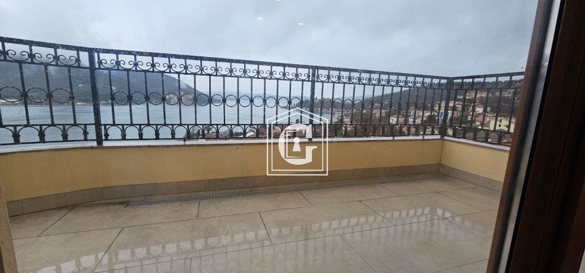 ШИКАРНАЯ НОВАЯ КВАРТИРА С ВИДОМ НА ЗАЛИВ!