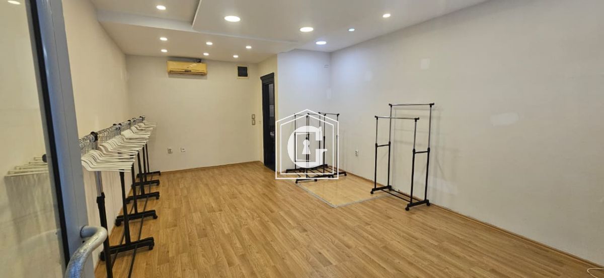 Commercial property near the OLD TOWN of BUDVA! 32m2