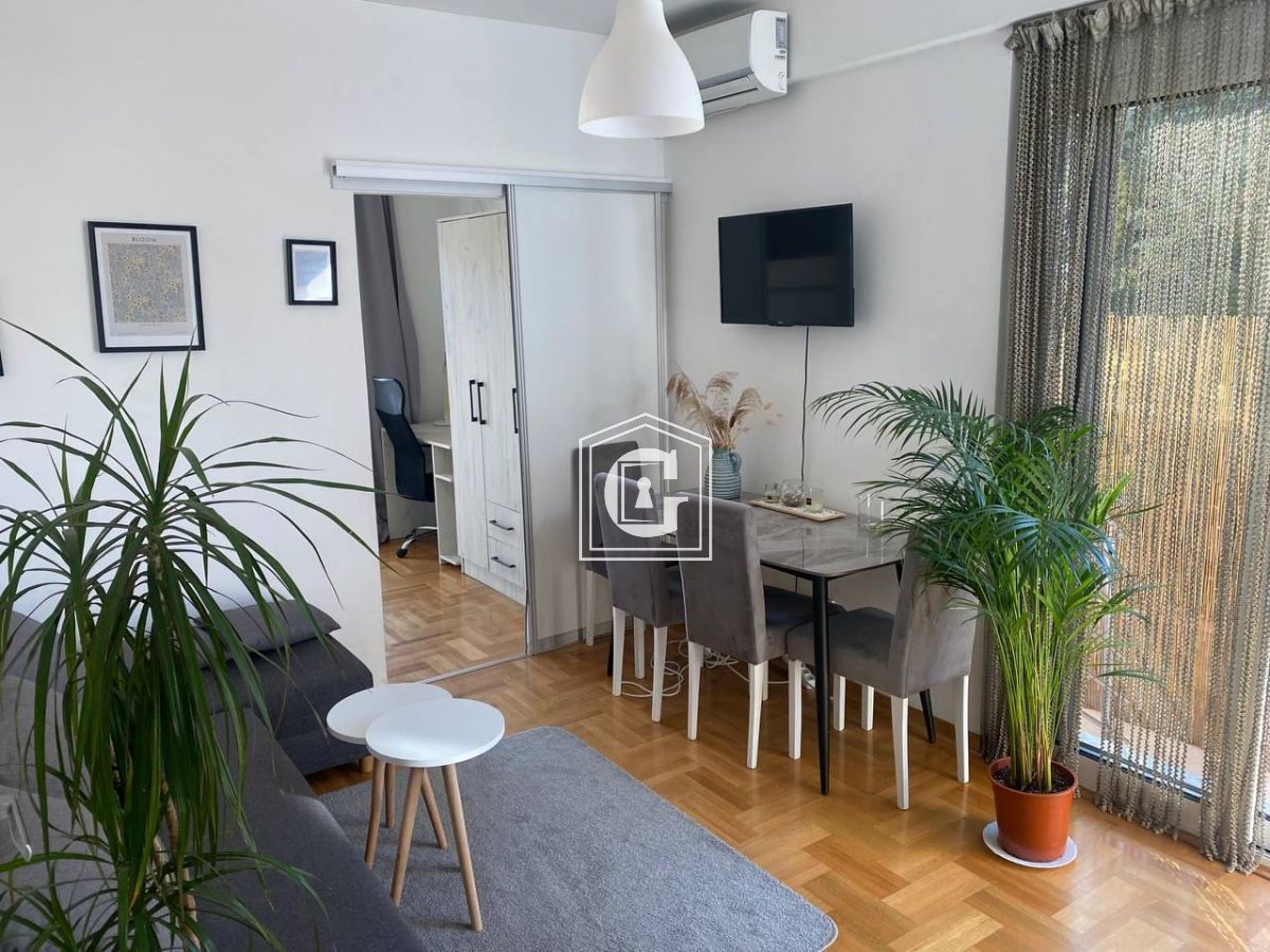 Apartment with 2 bedrooms in Budva!!!